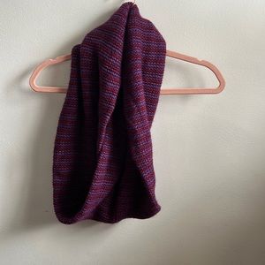 Portolando loop scarf